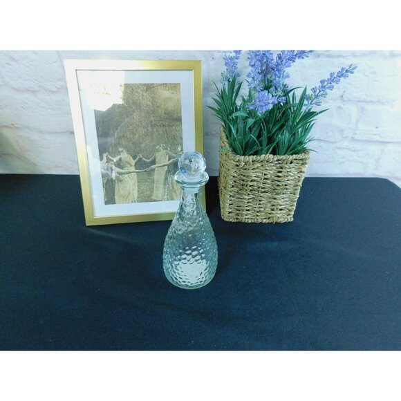 Vintage Inspired Clear Hammered Glass Decanter with Stopper Textured Design - Picture 3 of 9